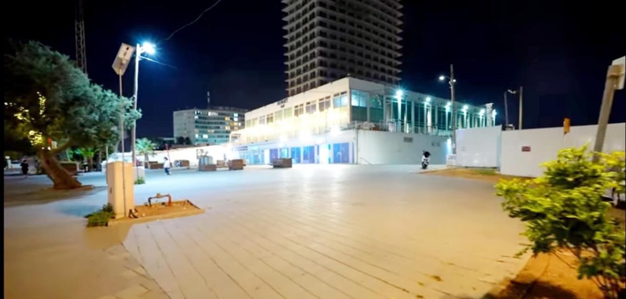 Beachfront Studio Apartment Bat Yam 412 Exterior foto